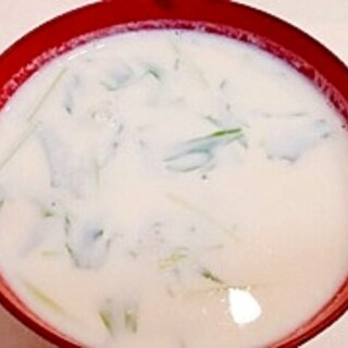 牛乳消費に☆簡単水菜のミルクスープ